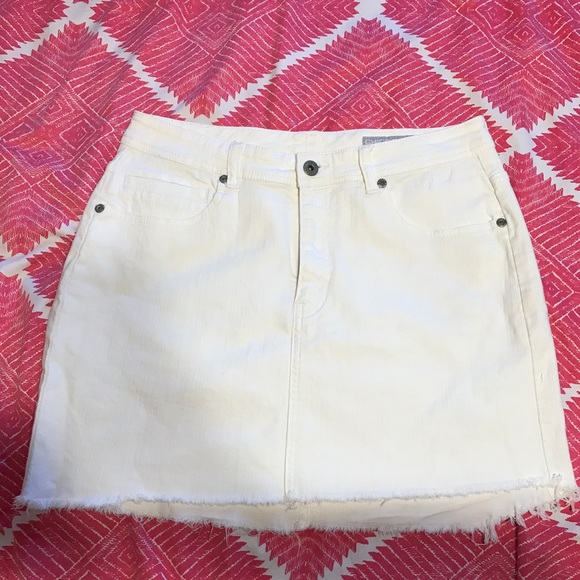 Chico's Dresses & Skirts - Chico’s denim skirt 🔴 (3 for $20)